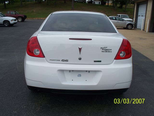 2010 Pontiac G6 Base