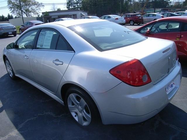 2010 Pontiac G6 Base