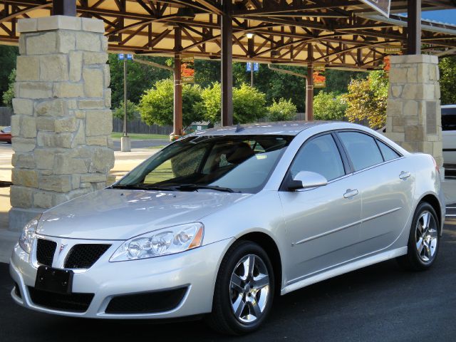 2010 Pontiac G6 Base