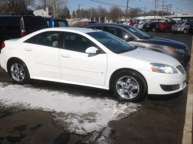 2010 Pontiac G6 Base