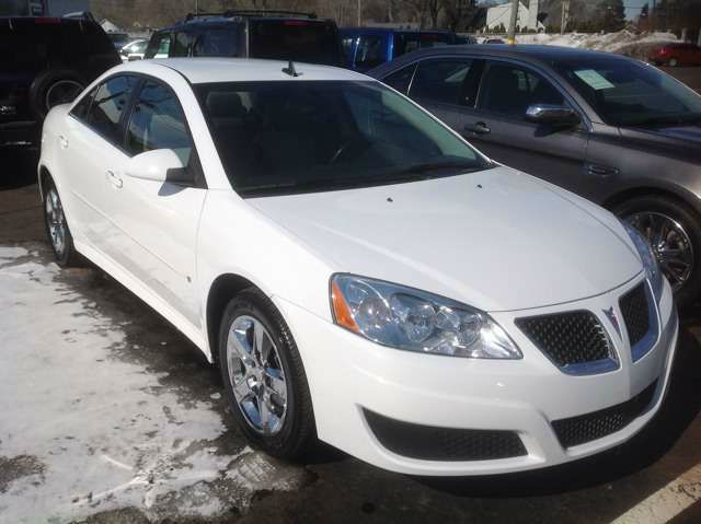 2010 Pontiac G6 Base