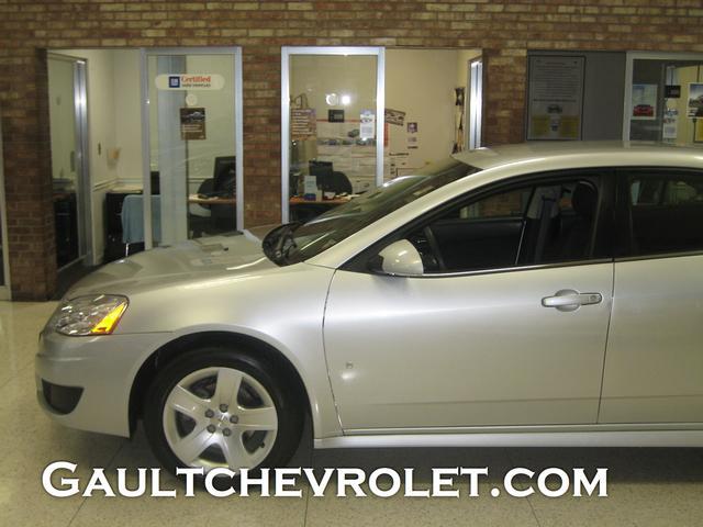 2010 Pontiac G6 Base