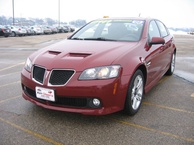 2009 Pontiac G8 Base