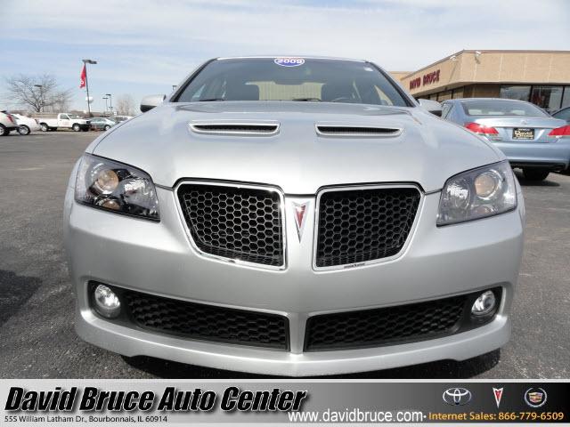 2009 Pontiac G8 Laranie