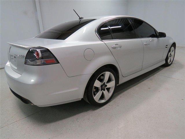 2009 Pontiac G8 XUV SLE 4WD