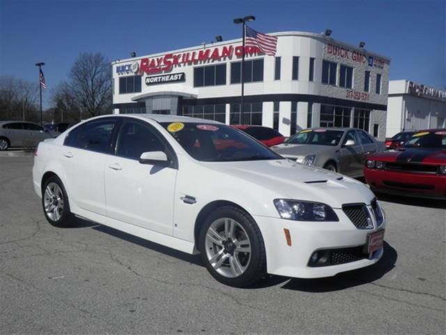 2009 Pontiac G8 SE Sedan