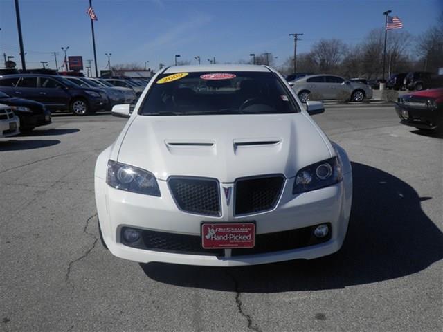 2009 Pontiac G8 SE Sedan