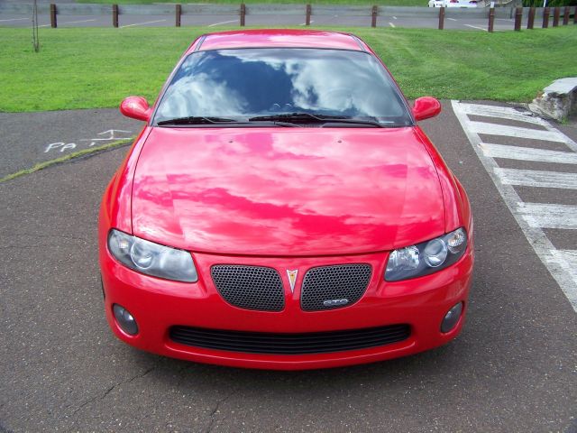 2004 Pontiac GTO GT Premium