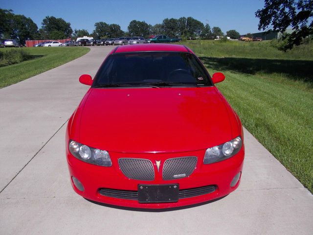 2004 Pontiac GTO GT Premium