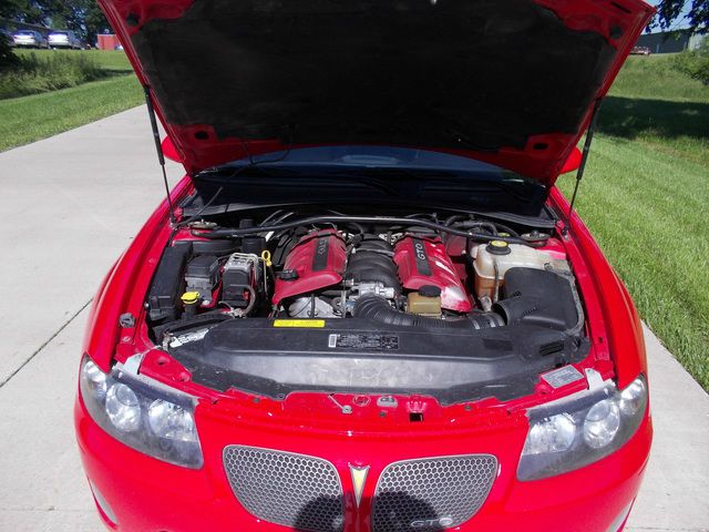 2004 Pontiac GTO GT Premium