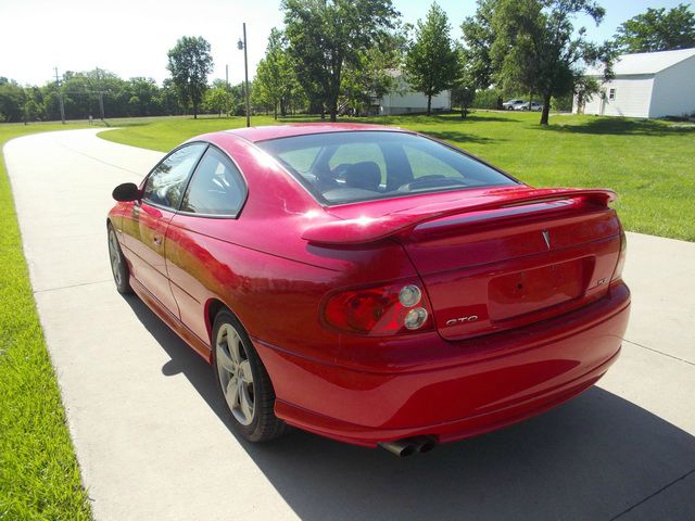2004 Pontiac GTO GT Premium