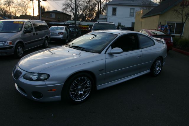 2004 Pontiac GTO GT Premium