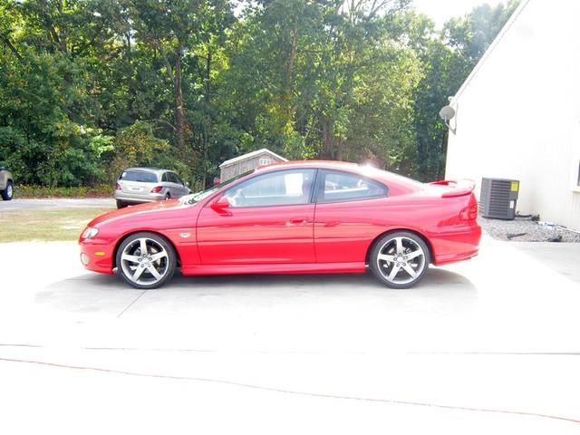 2004 Pontiac GTO Unknown