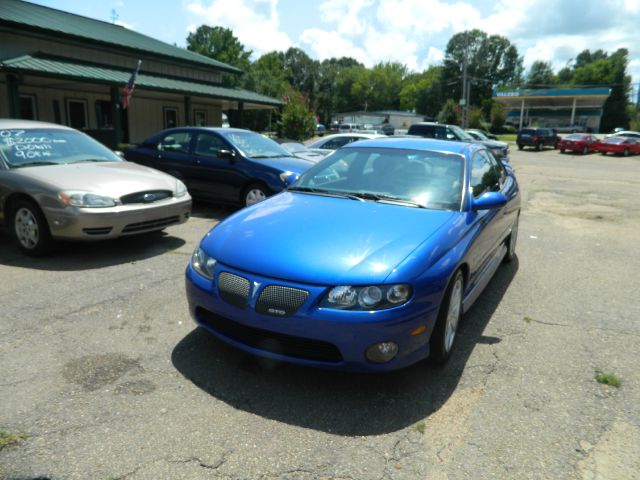 2004 Pontiac GTO GT Premium