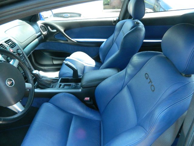 2004 Pontiac GTO GT Premium