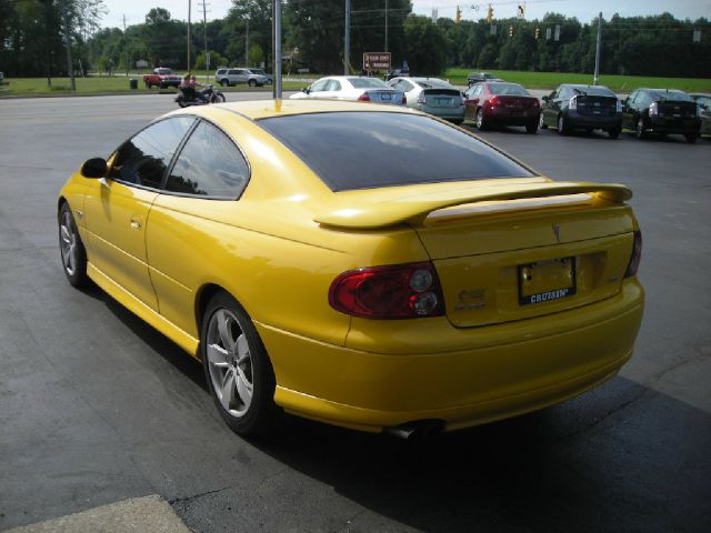 2004 Pontiac GTO GT Premium