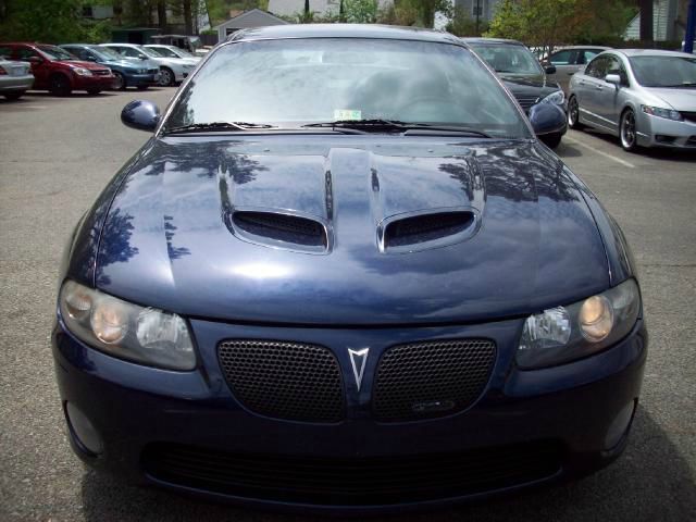 2005 Pontiac GTO GT Premium