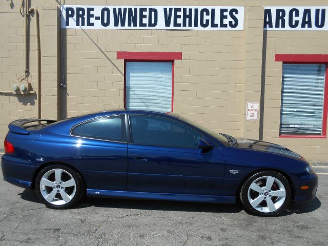 2005 Pontiac GTO GT Premium