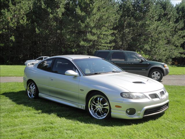 2005 Pontiac GTO Unknown