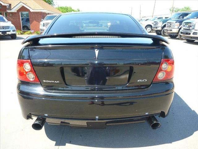 2005 Pontiac GTO Base