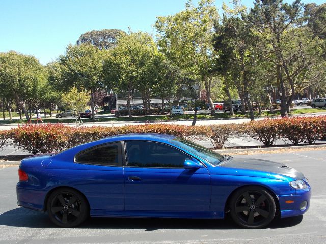 2005 Pontiac GTO GT Premium