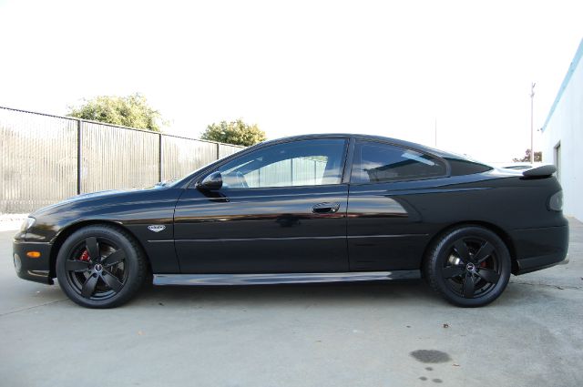 2005 Pontiac GTO GT Premium