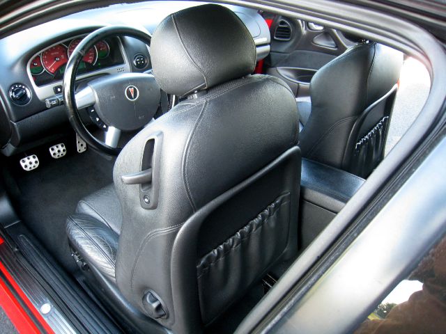 2005 Pontiac GTO 4WD 4dr SUV H3X 4x4