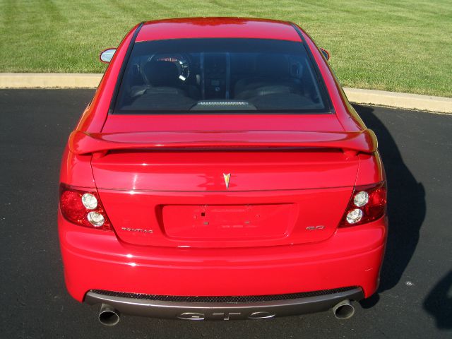 2005 Pontiac GTO 4WD 4dr SUV H3X 4x4
