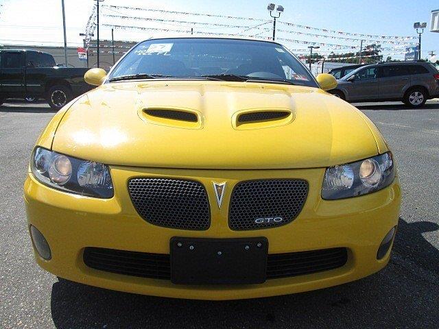 2005 Pontiac GTO Unknown