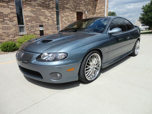 2006 Pontiac GTO GT Premium