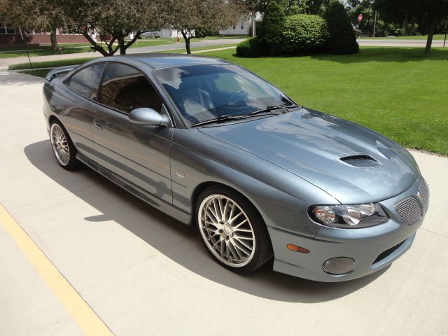 2006 Pontiac GTO GT Premium