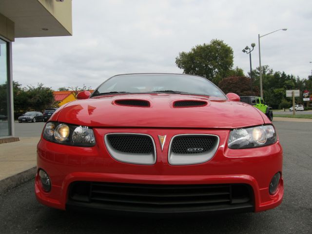 2006 Pontiac GTO T6 -AWD -7 Passenger