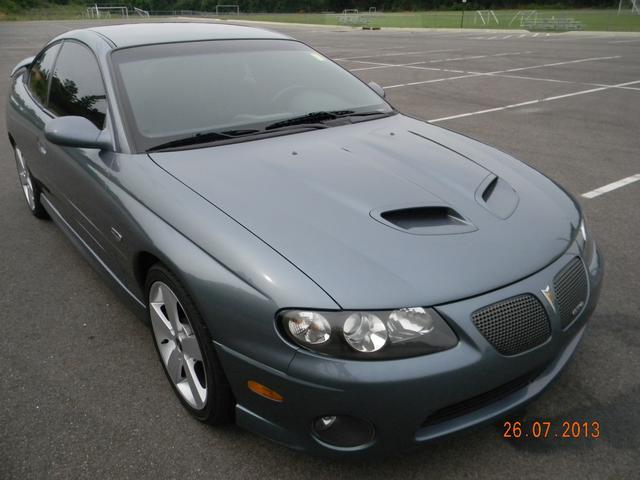 2006 Pontiac GTO Base