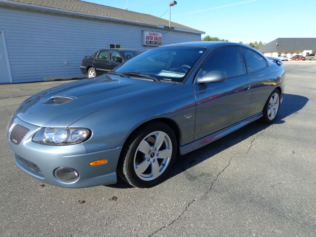 2006 Pontiac GTO S Sedan