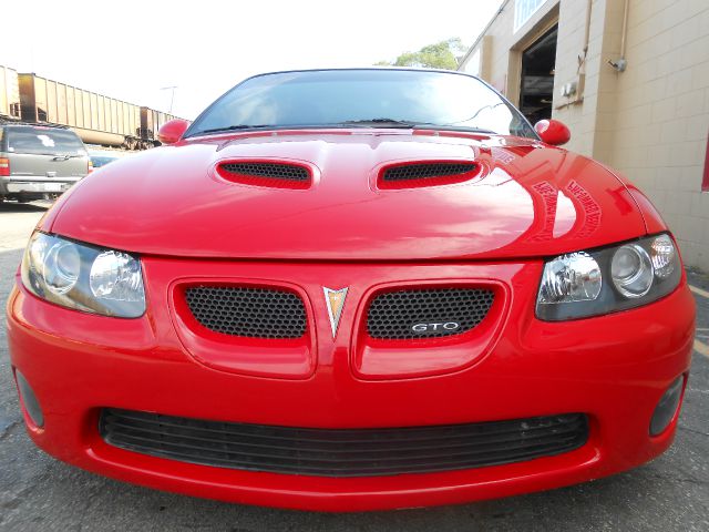 2006 Pontiac GTO GT Premium