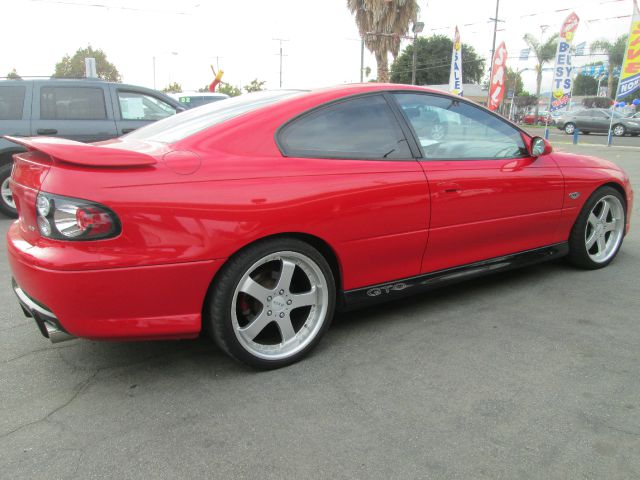 2006 Pontiac GTO GT Premium