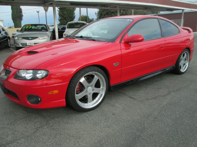 2006 Pontiac GTO GT Premium