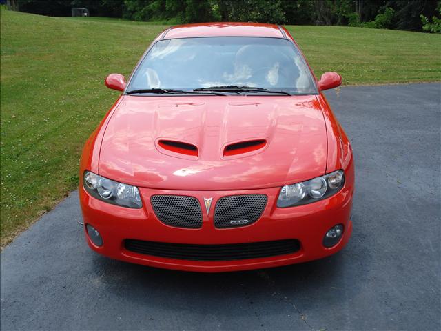 2006 Pontiac GTO Unknown
