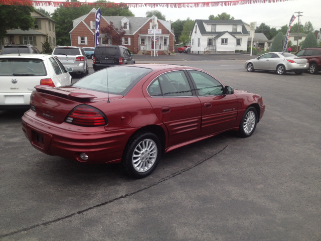 2000 Pontiac Grand Am 4dr Limited 4WD (natl)