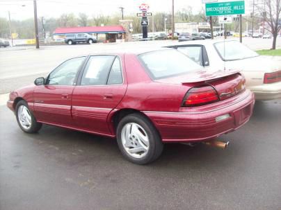 1995 Pontiac Grand Am Sport -5 Speed-stick-4x4