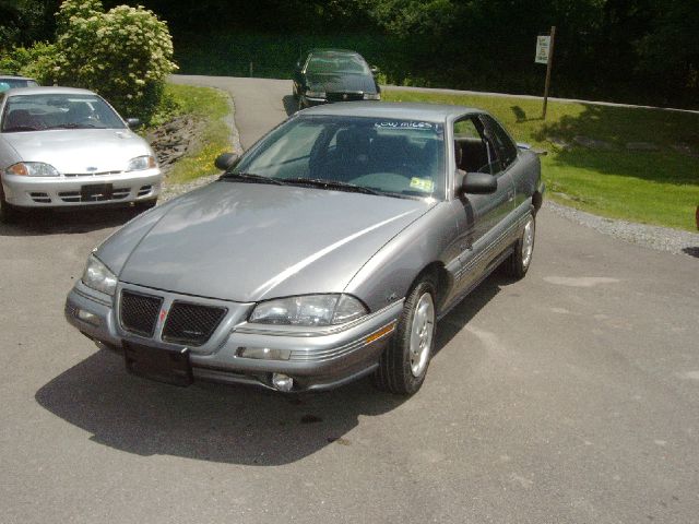 1995 Pontiac Grand Am 4dr Sdn SL Auto Sedan