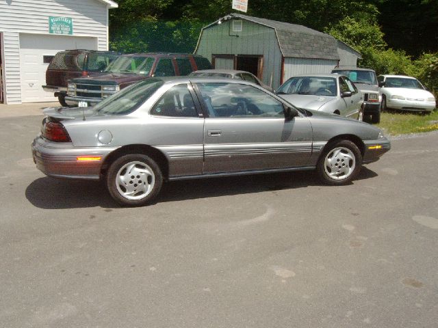 1995 Pontiac Grand Am 4dr Sdn SL Auto Sedan
