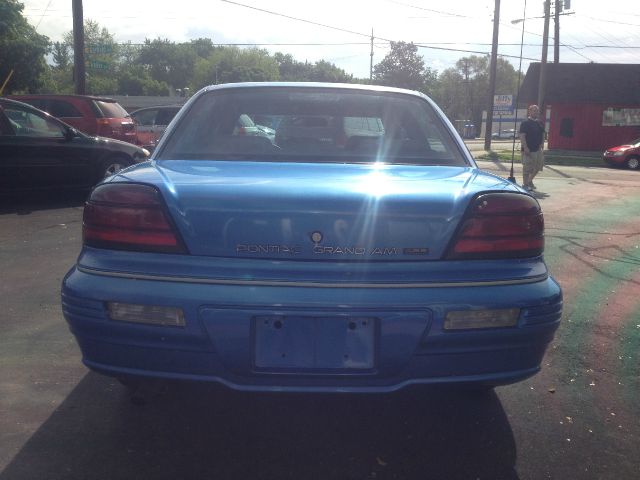 1995 Pontiac Grand Am Sport -5 Speed-stick-4x4