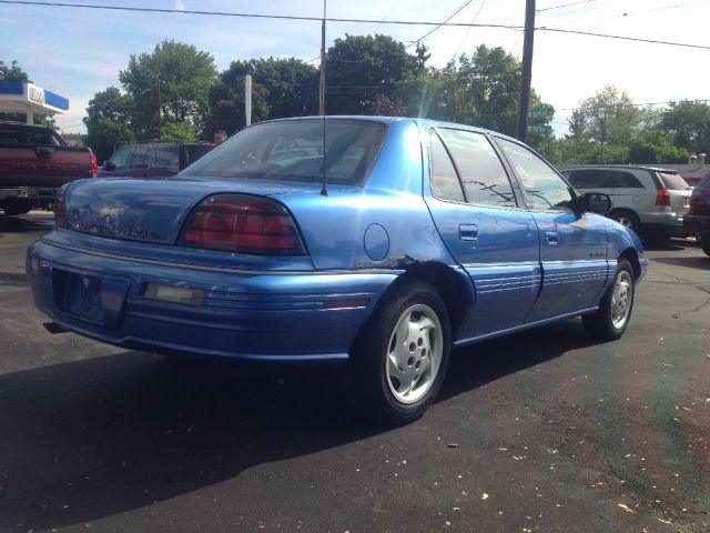 1995 Pontiac Grand Am Sport -5 Speed-stick-4x4