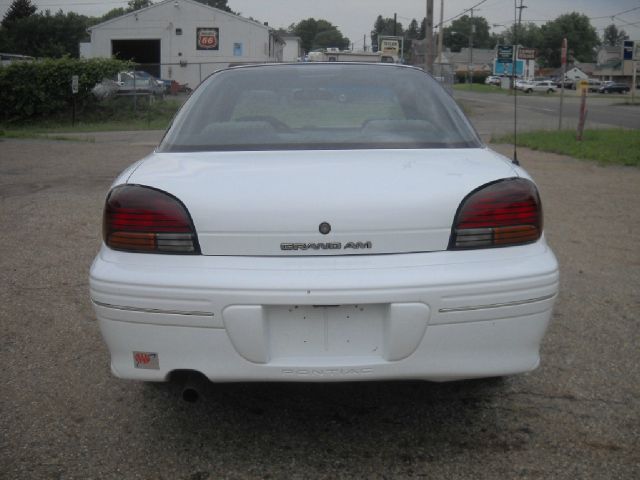 1996 Pontiac Grand Am 4dr Sdn SL Auto Sedan