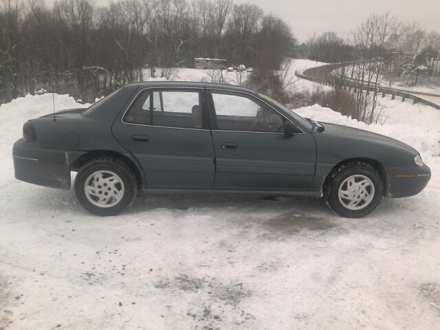 1997 Pontiac Grand Am Sport -5 Speed-stick-4x4
