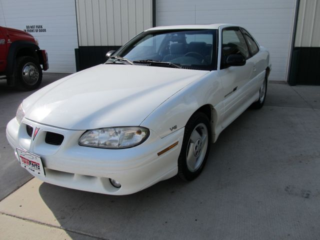 1997 Pontiac Grand Am Sportback LS