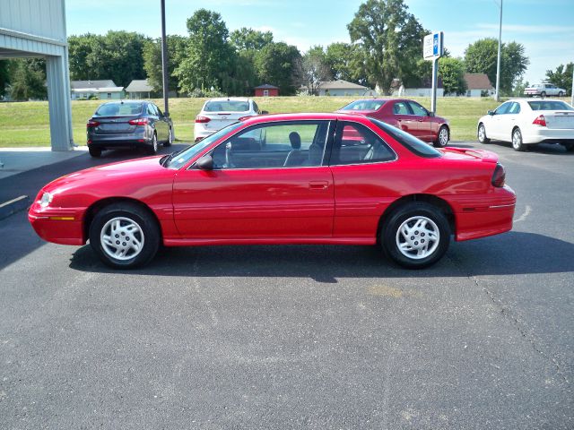1997 Pontiac Grand Am 4dr Sdn SL Auto Sedan