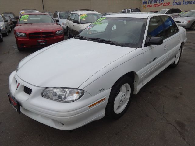 1997 Pontiac Grand Am LS Flex Fuel 4x4 This Is One Of Our Best Bargains