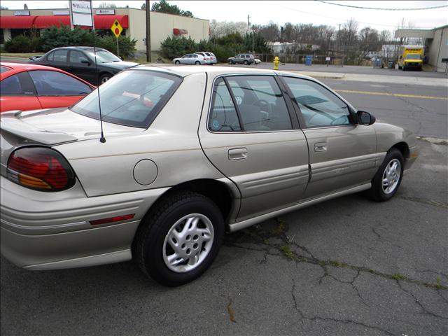 1997 Pontiac Grand Am SE